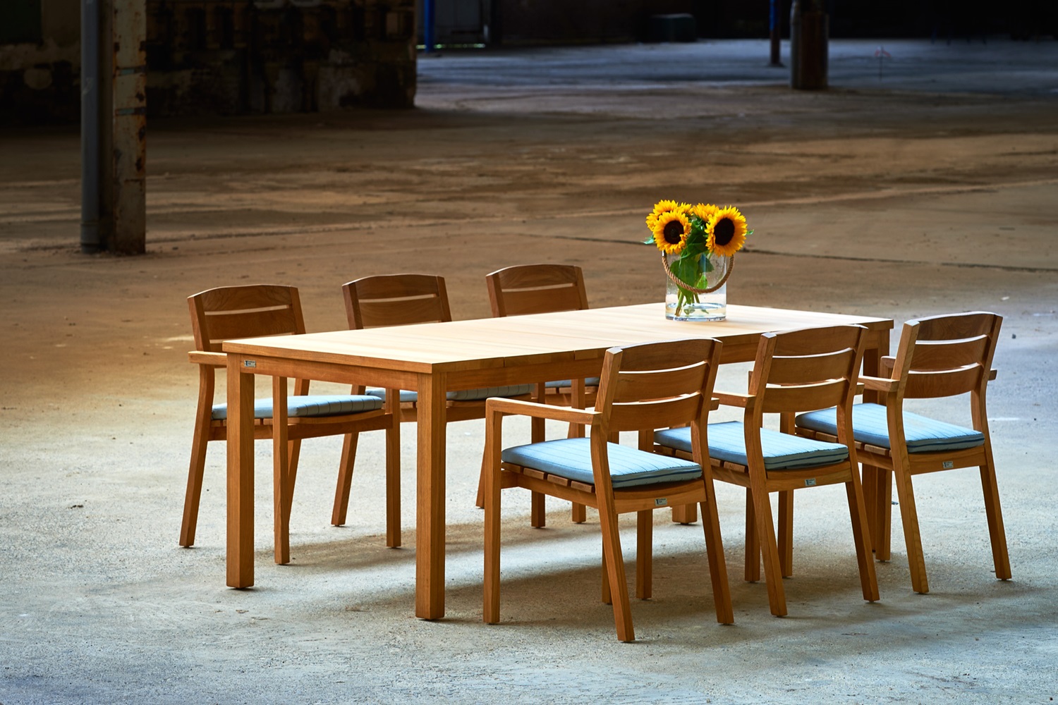 Traditional Teak FLORIS tafel