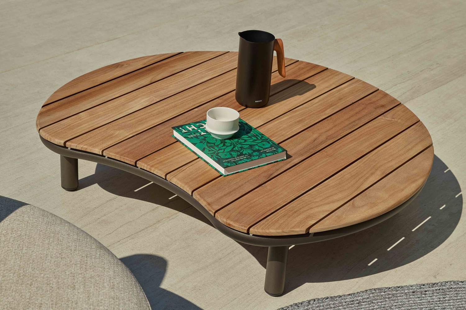 Applebee Moon Island coffee tafel 