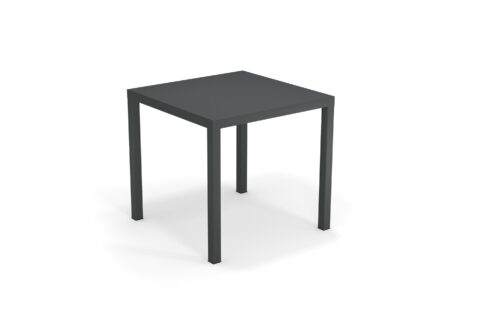 Emu Nova tafel 80x80cm